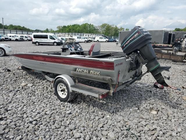 1994 Monark Boat