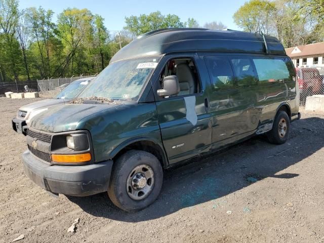 2013 Chevrolet Express G2500 Paratransit