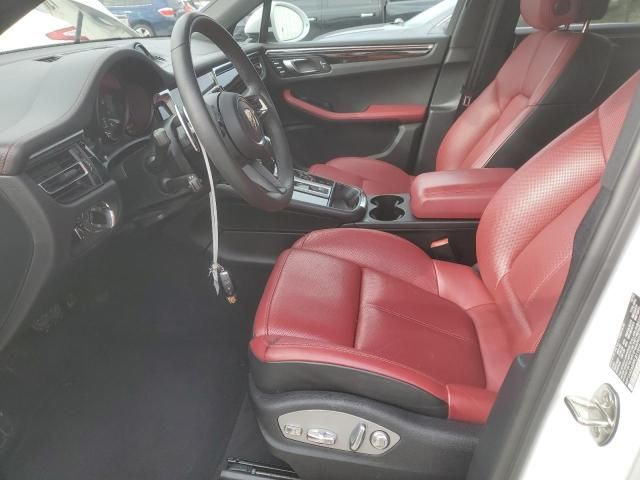 2023 Porsche Macan Base