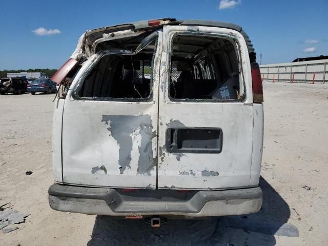 2000 Chevrolet Express G2500
