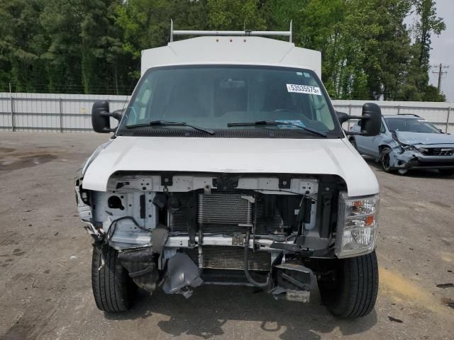 2019 Ford Econoline E350 Super Duty Cutaway Van