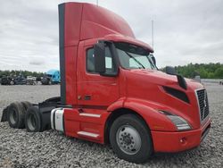Salvage trucks for sale at Memphis, TN auction: 2020 Volvo VNR Semi Truck