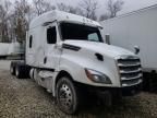 2020 Freightliner Cascadia 126 Semi Truck