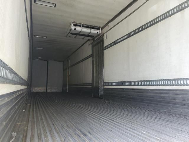 2015 Utility VS2RA Refrigerated Van Trailer