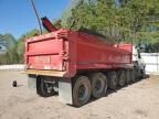 2019 Volvo VHD Dump Truck