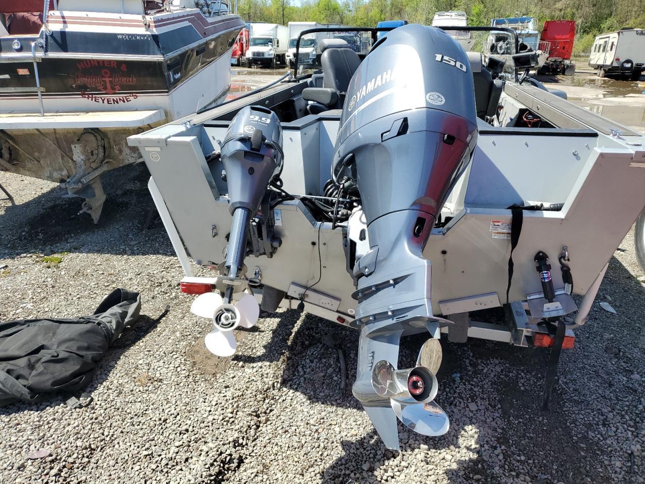 2020 Starcraft Marine Trailer