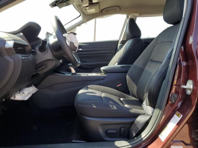 2024 Nissan Altima SV
