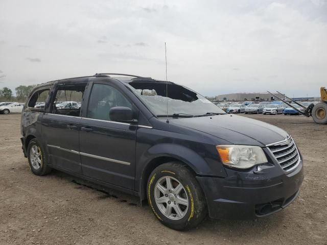 2010 Chrysler Town & Country Touring