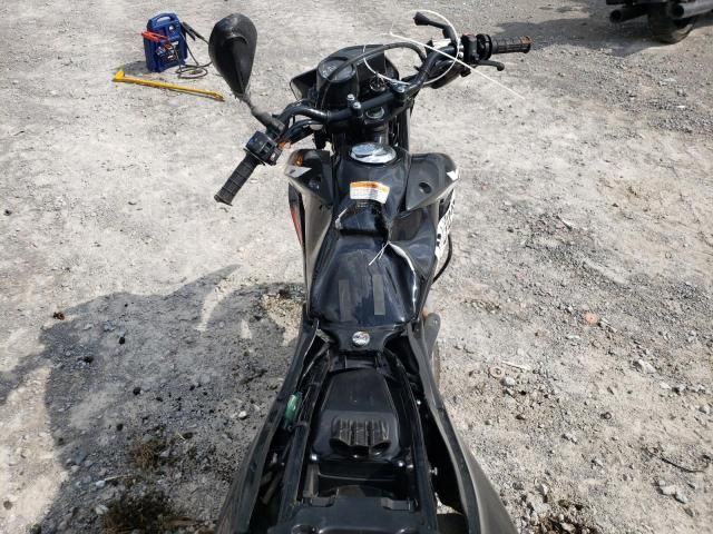 2024 Honda XR150L E