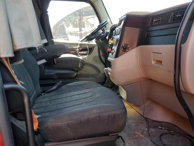 2020 Peterbilt 579 Semi Truck
