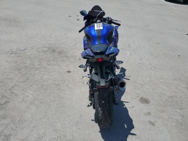 2025 Yamaha YZF1000