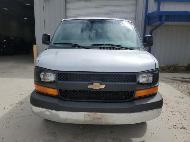 2017 Chevrolet Express G2500
