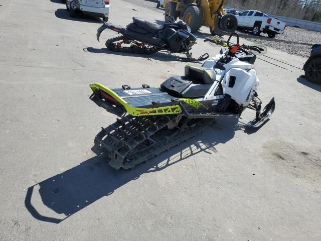 2018 Skidoo 2018 Skidoo Freeride