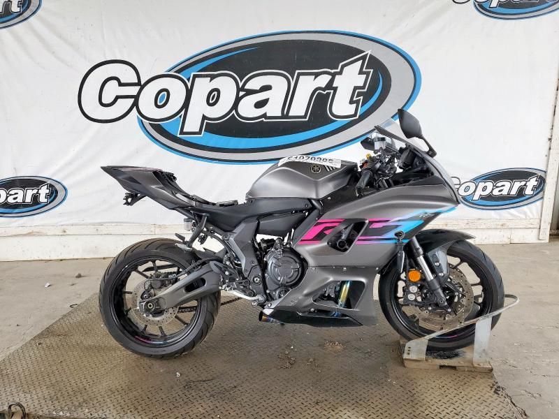 2024 Yamaha YZFR7