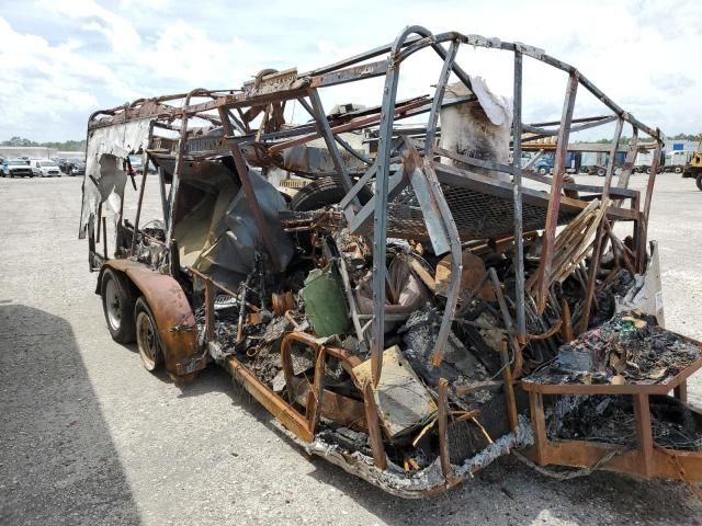 2000 Encl Osed Cargo Trailer
