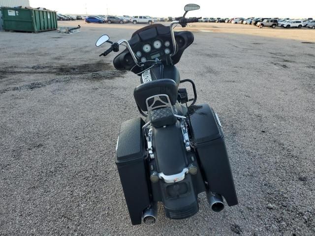 2010 Harley-Davidson Flhx