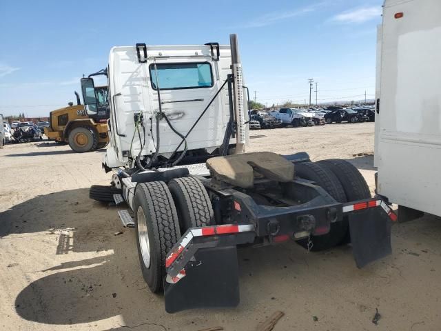 2015 Volvo VNL Semi Truck