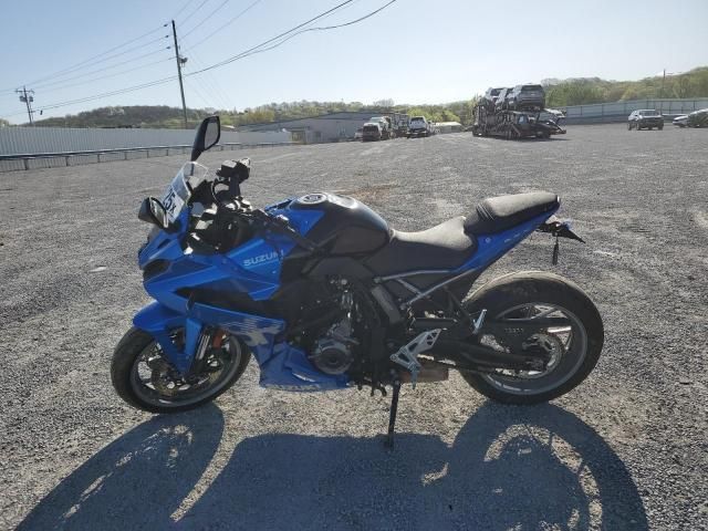 2024 Suzuki GSX800 F