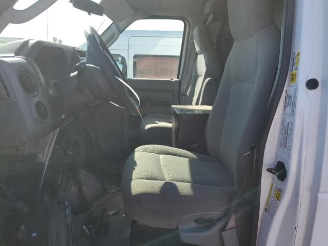 2013 Ford Econoline E150 Van