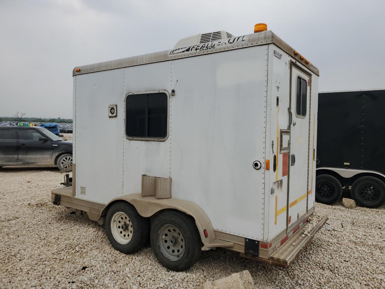 2005 Fleetwood Pace Visio 2005 Pelsue Fiber Optic Splicing Trailer