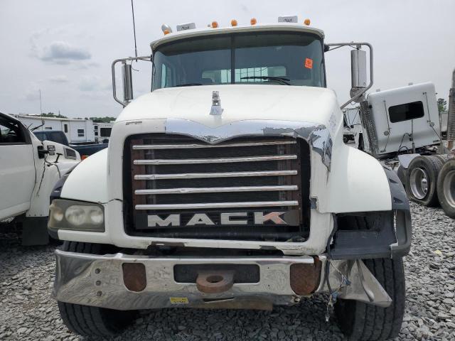 2008 Mack GU713 Semi Truck