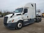 2020 Freightliner Cascadia 126 Semi Truck