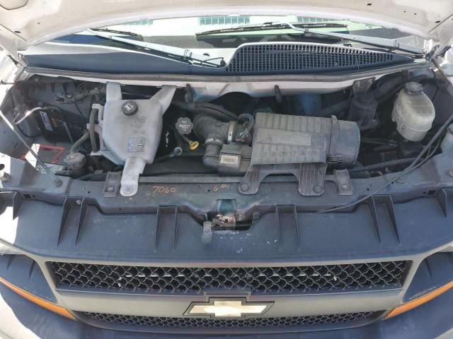 2013 Chevrolet Express G2500