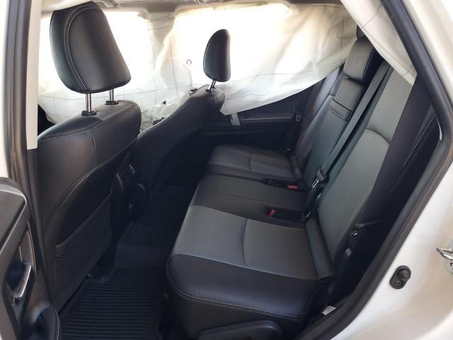 2023 Toyota 4runner SE