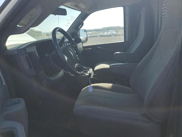 2019 Chevrolet Express G2500