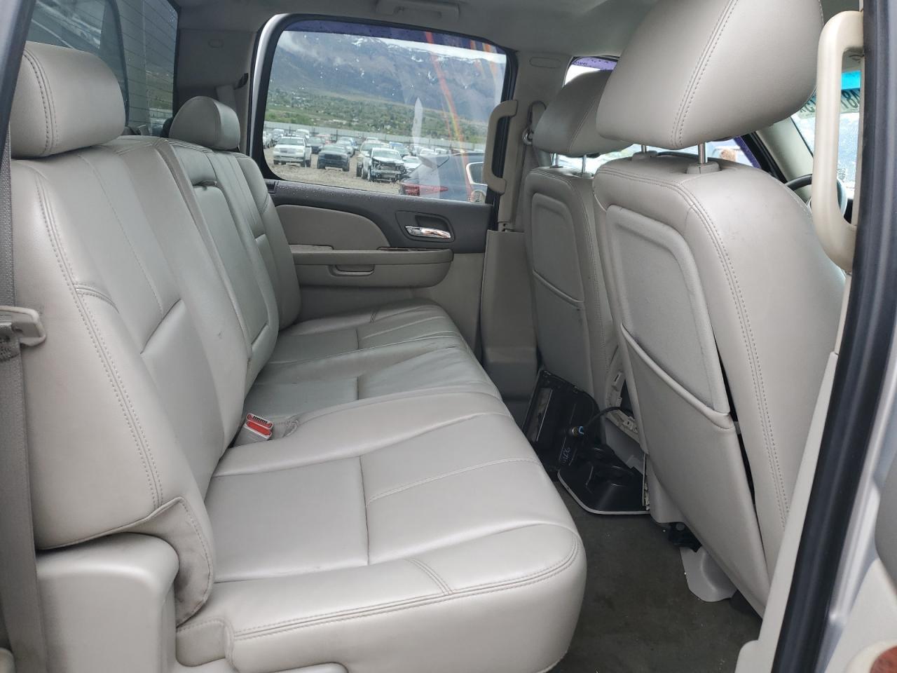 2011 Chevrolet Silverado K3500 LTZ