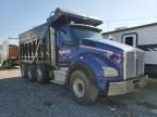 2016 Kenworth T880 Dump Truck