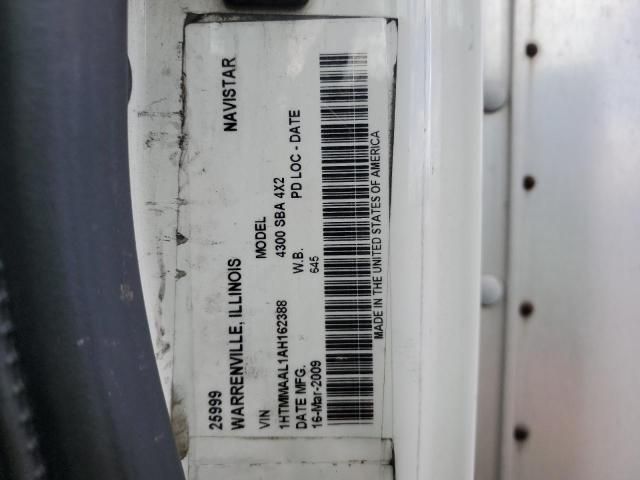 2010 International 4000 4300