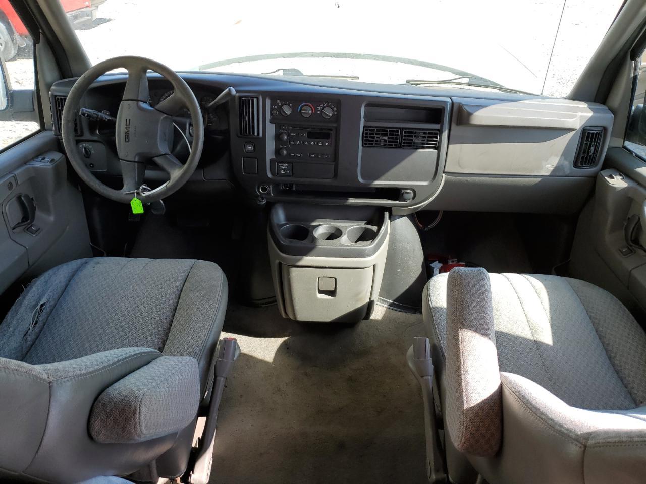 2003 GMC Savana G3500