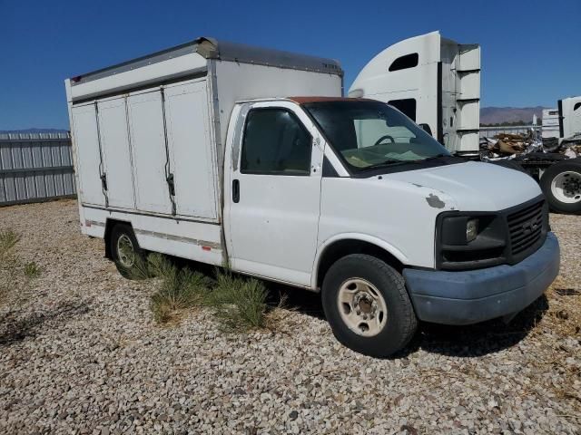 2008 GMC Savana Cutaway G3500