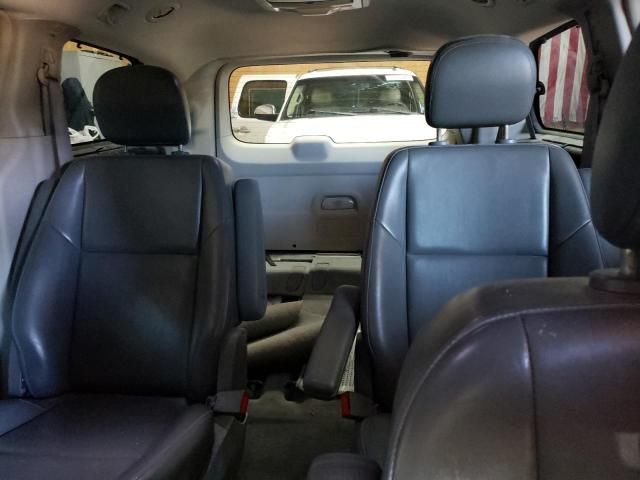 2010 Volkswagen Routan SE