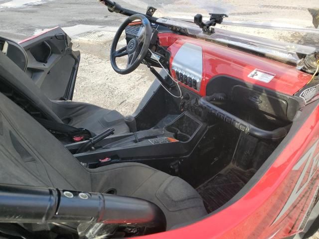 2022 Cfmoto Zforce 950