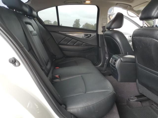 2015 Infiniti Q50 Base