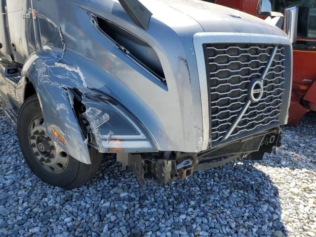2019 Volvo VNL Semi Truck