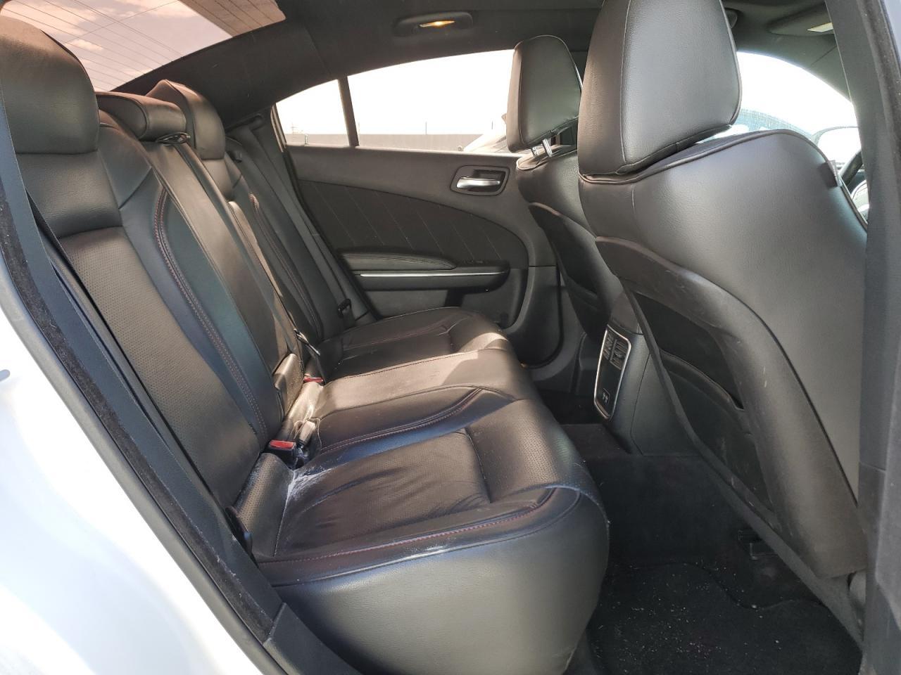 2016 Dodge Charger sxt