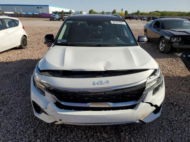 2022 KIA Seltos S