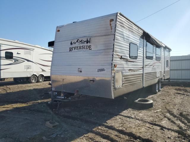 2011 Riverside Trailer