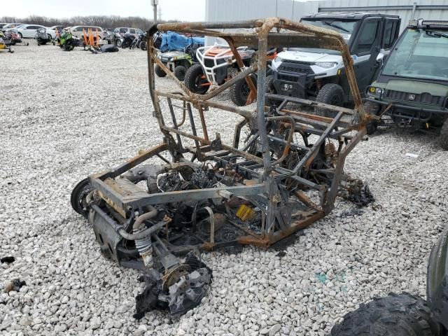 2019 Can Am 2019 CAN-AM Defender XT HD10