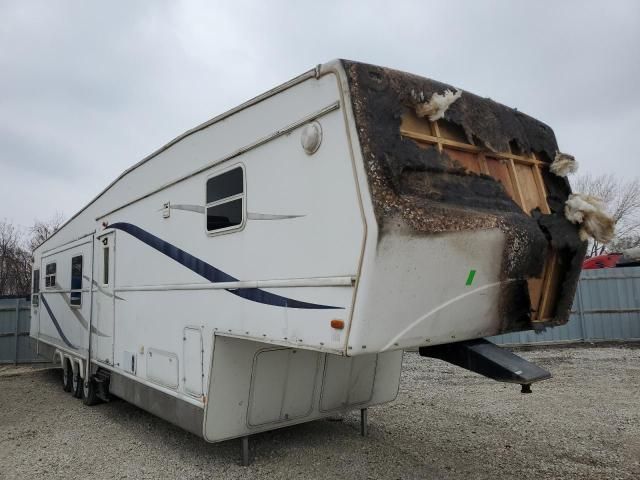 2006 LUX Camper