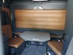 2020 Freightliner Cascadia 116 BOX Truck