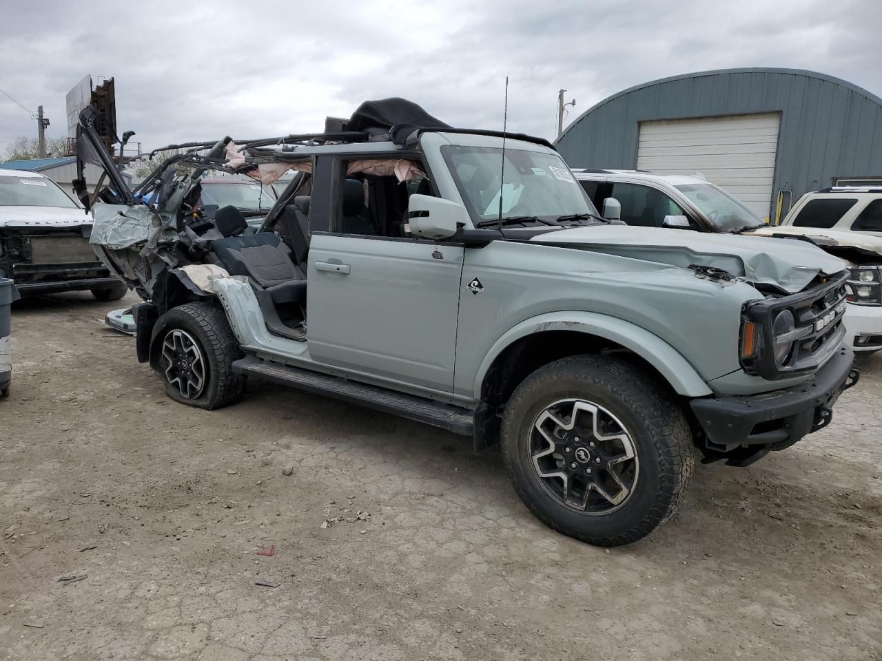 2021 Ford Bronco Base