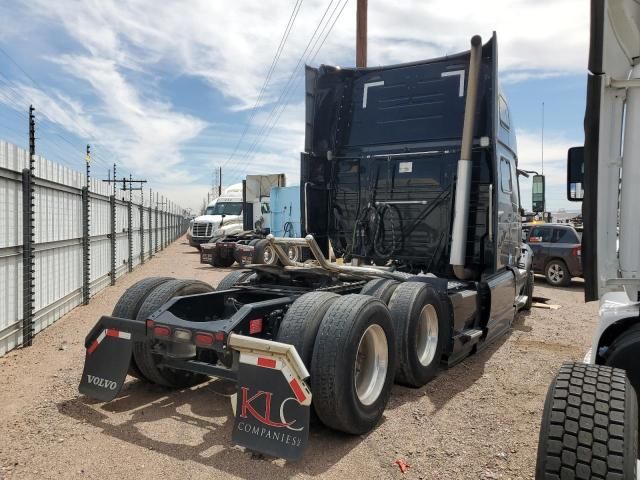 2023 Volvo VN VNL