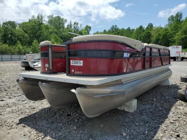2020 Crest-Maurell Products Vessel