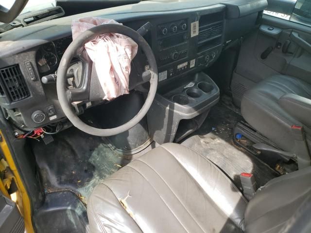 2016 GMC Savana Cutaway G3500