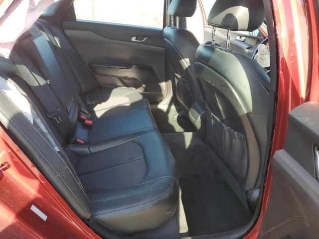 2022 KIA K5 GT Line
