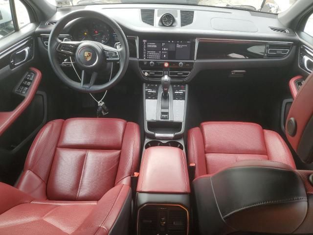 2023 Porsche Macan Base
